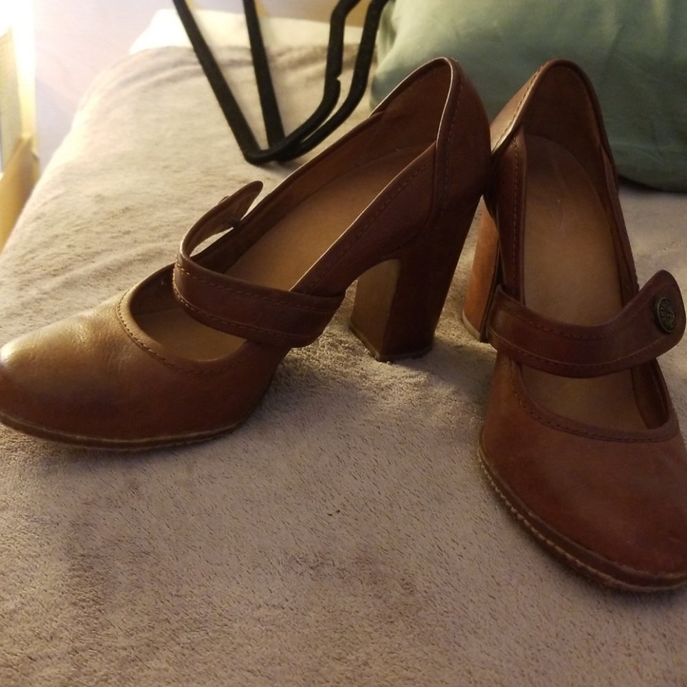 Frye heels